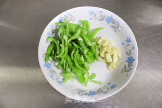 辣椒豆腐干小炒肉步骤4