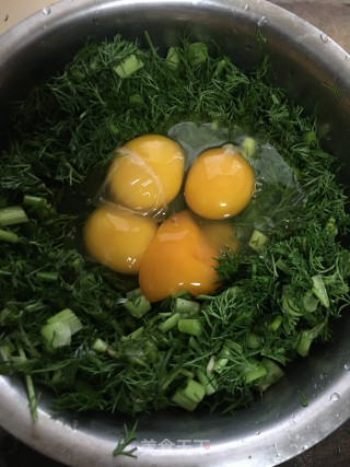 小茴香煎蛋步骤3