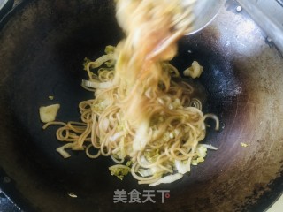 酸菜炒粉条步骤11