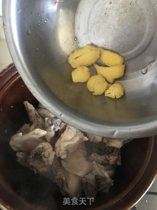 蒜苗炒鸡步骤4