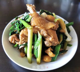 蒜苗炒鸡步骤8