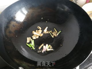 香菇胡萝卜炒佛手瓜步骤3