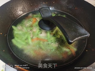 肉丝烧四季豆步骤4