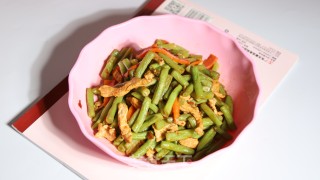 肉丝烧四季豆步骤7