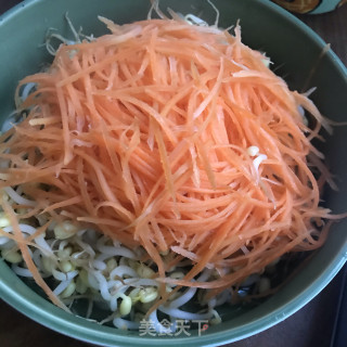 香菜拌绿豆芽步骤4