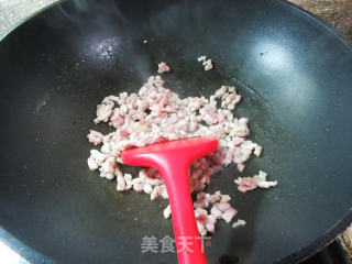肉末胡萝卜炒毛豆步骤5