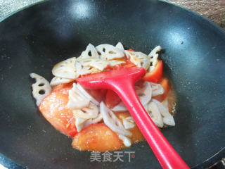 番茄炒莲藕步骤8