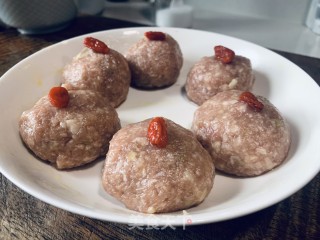 鲜香狮子头步骤9