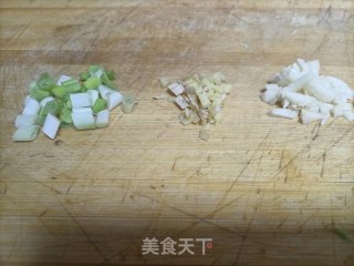 油豆腐焖白菜步骤4