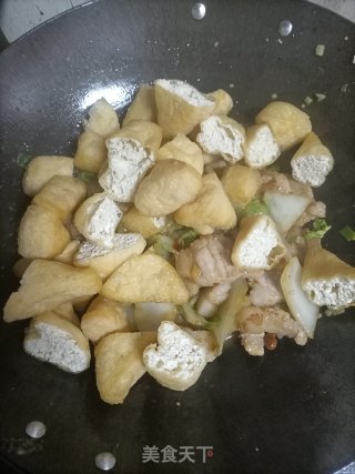 油豆腐焖白菜步骤13