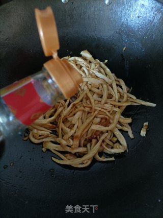 煸炒杏鲍菇步骤8
