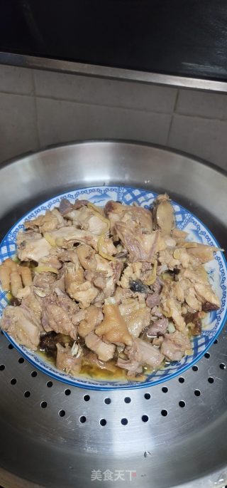 鹿茸菇蒸鸡步骤6