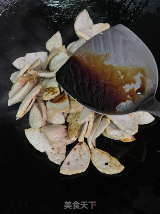 鹿茸菇炒肉饼步骤6