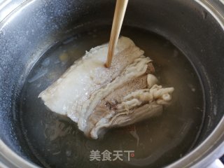 花菜炒回锅肉步骤2