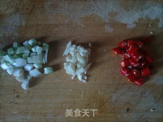 蒜苔炒香干步骤2 蒜苔炒香干步骤2