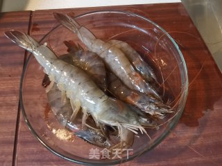 芥香虾球步骤1