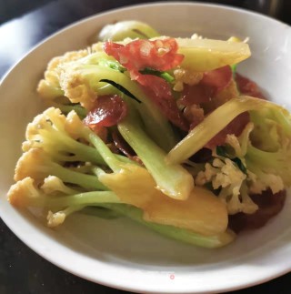 菜花炒腊肠步骤8