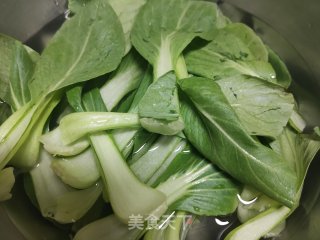 清炒小油菜步骤1