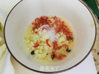 蒜蓉白菜粉丝蒸扇贝步骤2