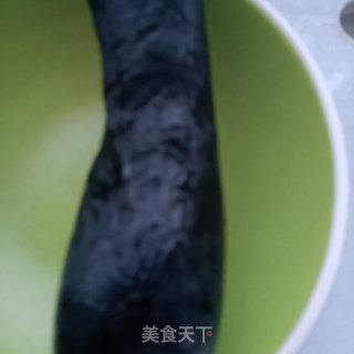 茄子蒸腊鱼步骤1