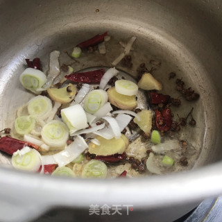 香辣牛肉炖土豆步骤6