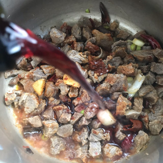 香辣牛肉炖土豆步骤7
