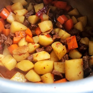 香辣牛肉炖土豆步骤11