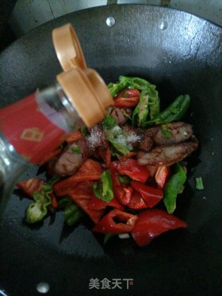 双椒炒腊肠步骤9