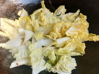 白菜烩排骨步骤3