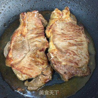 香煎原切牛排步骤4