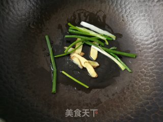 红烧鸽子步骤2