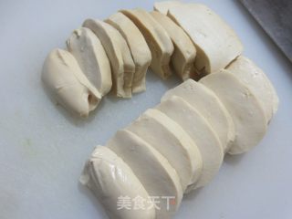 黄花菜蛋饺烧小素鸡步骤2