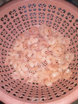 三色虾仁步骤4