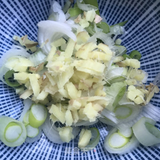 白菜粉条炖腊肉步骤7