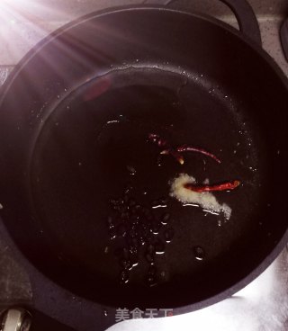 豆豉笋片步骤1