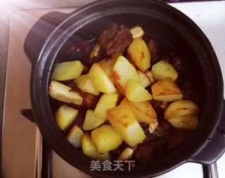 酸梅排骨土豆步骤3