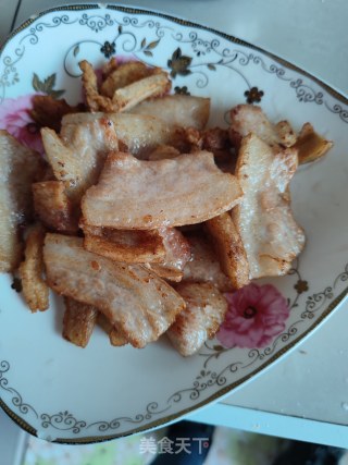 五花肉焖花菜步骤4