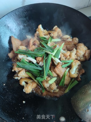 五花肉焖花菜步骤10