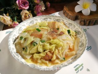 回锅肉炒白菜步骤7