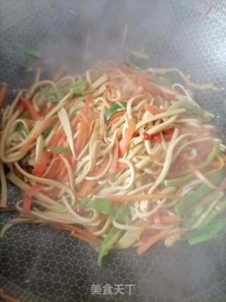 胡萝卜豆腐皮步骤6