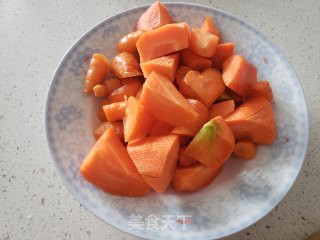 红萝卜白菜炖丸子步骤2
