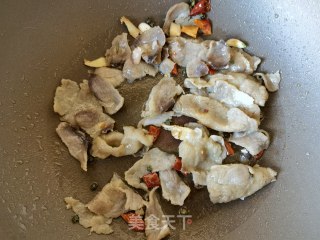 白菜帮炒羊肉片步骤5