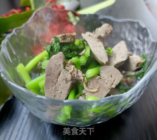 水炒鸡肝茼蒿步骤7