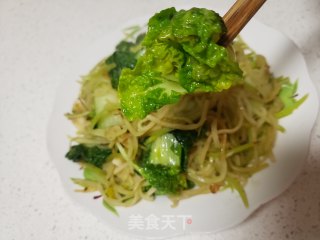 黄心菜炒白萝卜丝步骤7