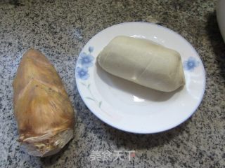 冬笋烧圆素鸡步骤1