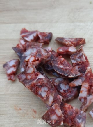 “腊味”煎辣肠芋头糕步骤6 “腊味”煎辣肠芋头糕步骤6