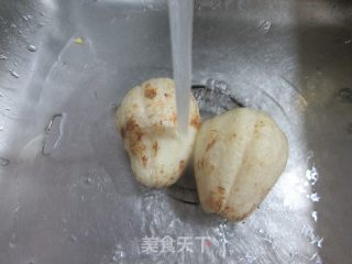 榨菜丝香干炒白佛手瓜步骤2