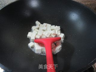 鸡蛋炒豆腐步骤4