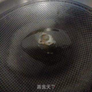 “腊味”辣肠大虾炒芸豆步骤8