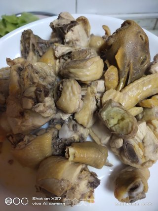 土豆洋葱焖鸡步骤2 土豆洋葱焖鸡步骤2